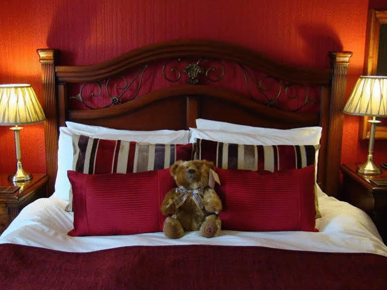 Mallyan Spout Hotel Goathland Ngoại thất bức ảnh